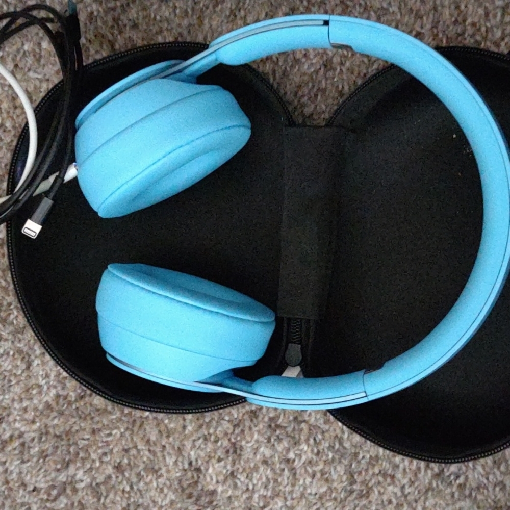 Beats solo pro